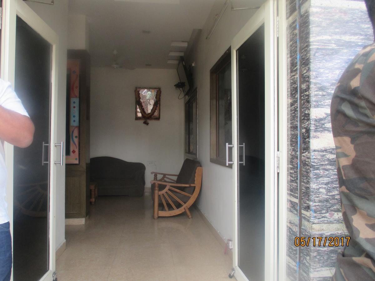 היידראבד Sri Sai Ganesh Lodge מראה חיצוני תמונה